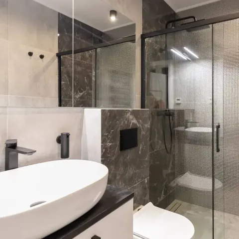 Pulizie casa ad Aosta: bagno e ambienti igienizzati a fondo